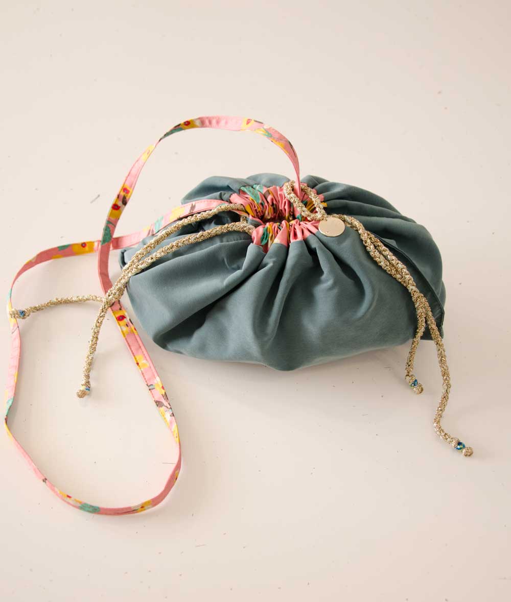 Borsa pasticcino fantasia fiori