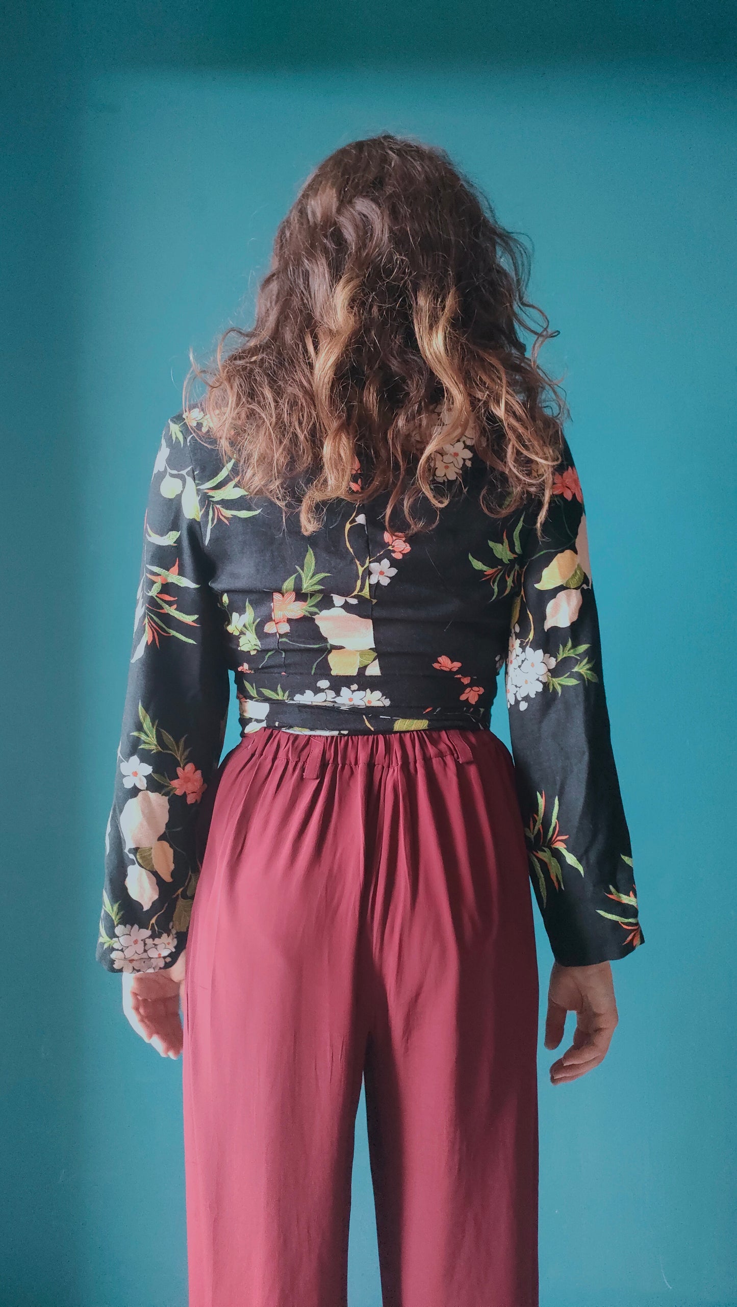 Blusa Kim fiori arancio lana